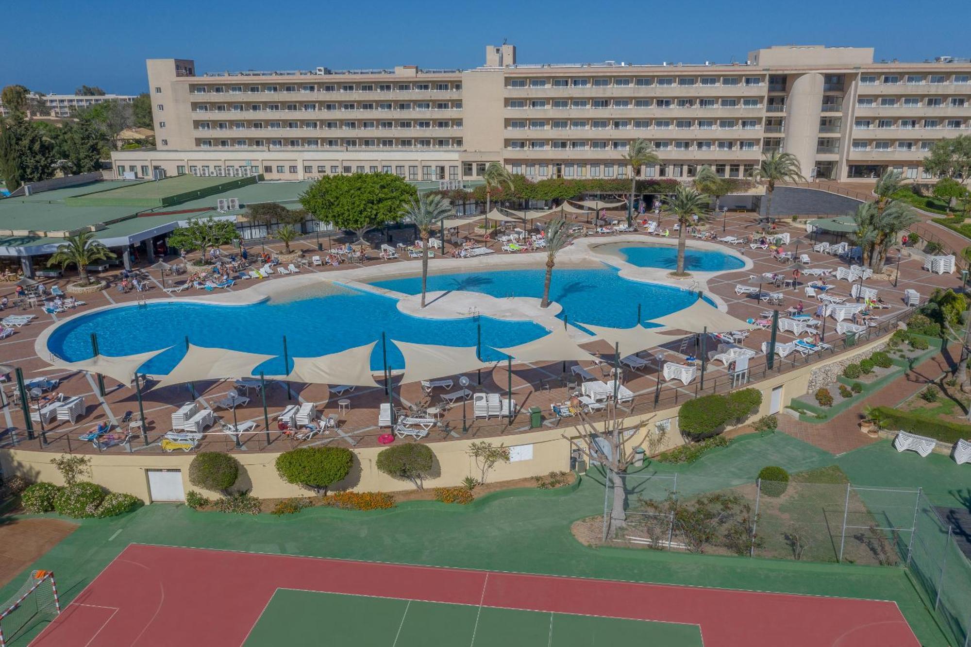Hotel Club Cala Romani Calas de Mallorca Esterno foto